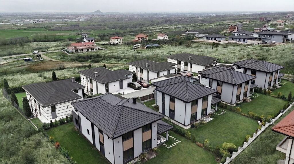 Къщи в Марково - гледка към Пловдив